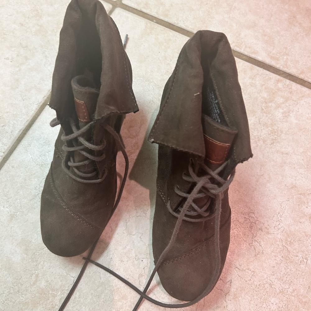 Brown Lace-Up Ankle Boots
